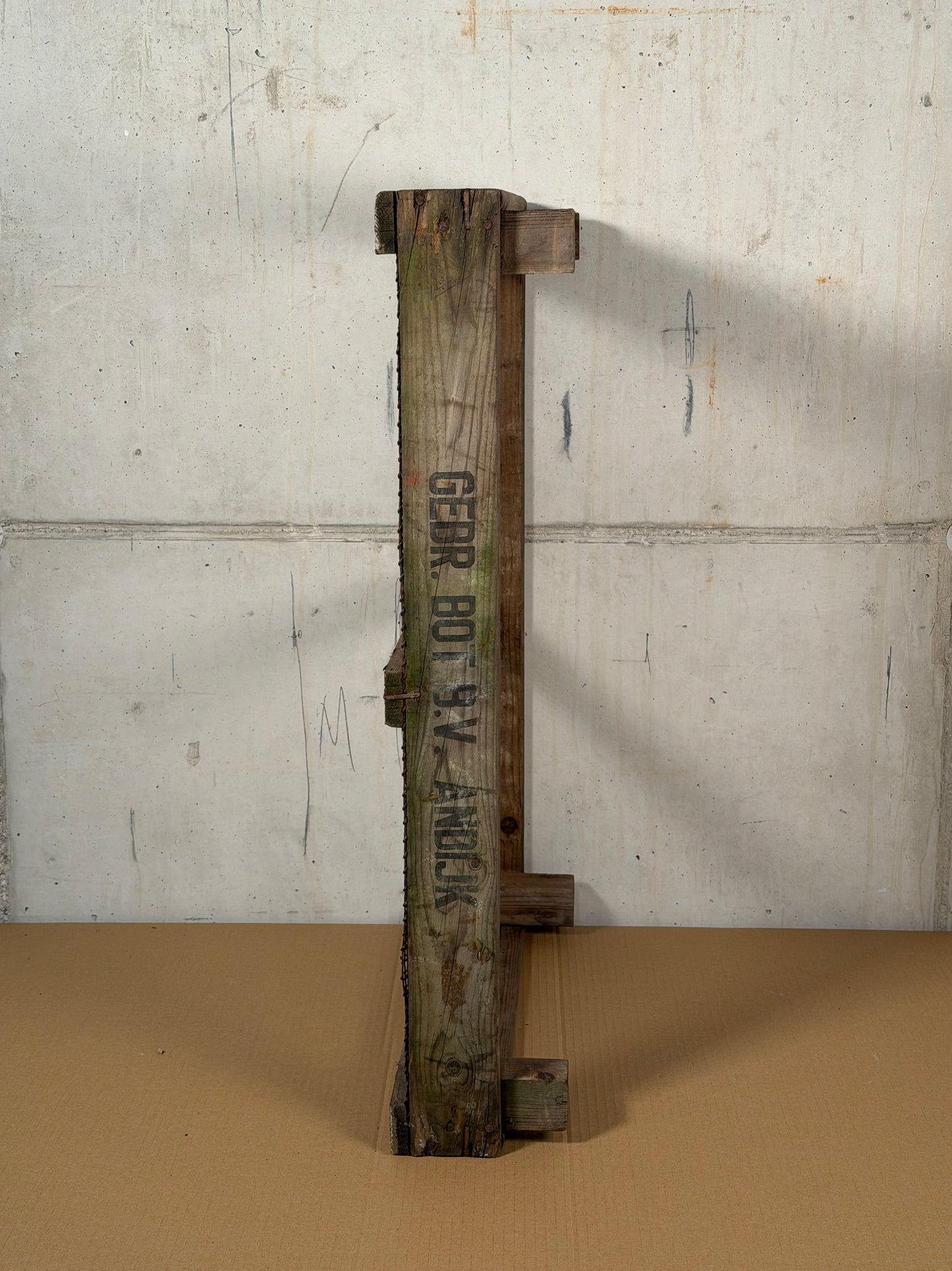 Vintage Tulpenkiste – Patina Stufe 2 (Deutlich)