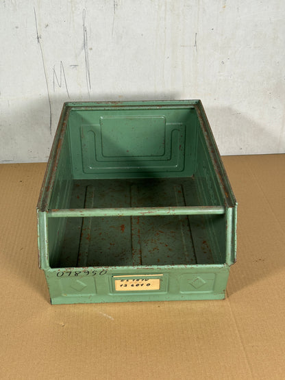 Original Vintage Metallkiste – Industrie Design – Patina Stufe 2 (Deutlich)