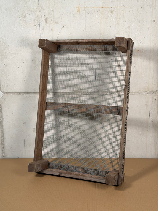 Vintage Tulpenkiste – Patina Stufe 1 (Ruhig)