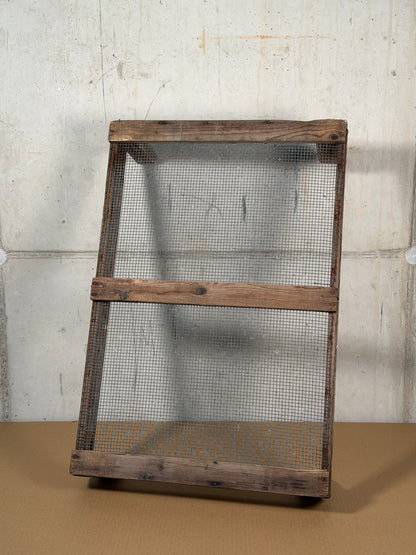 Vintage Tulpenkiste – Patina Stufe 1 (Ruhig)